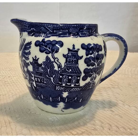 Creamer Willow Blue by Allertons - Picture 1 of 16